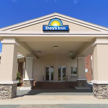 Days Inn By Wyndham Bridgewater Conference Center Exterior foto